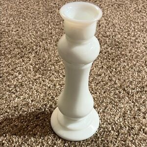 Elegant Brody  White Milk glass vase